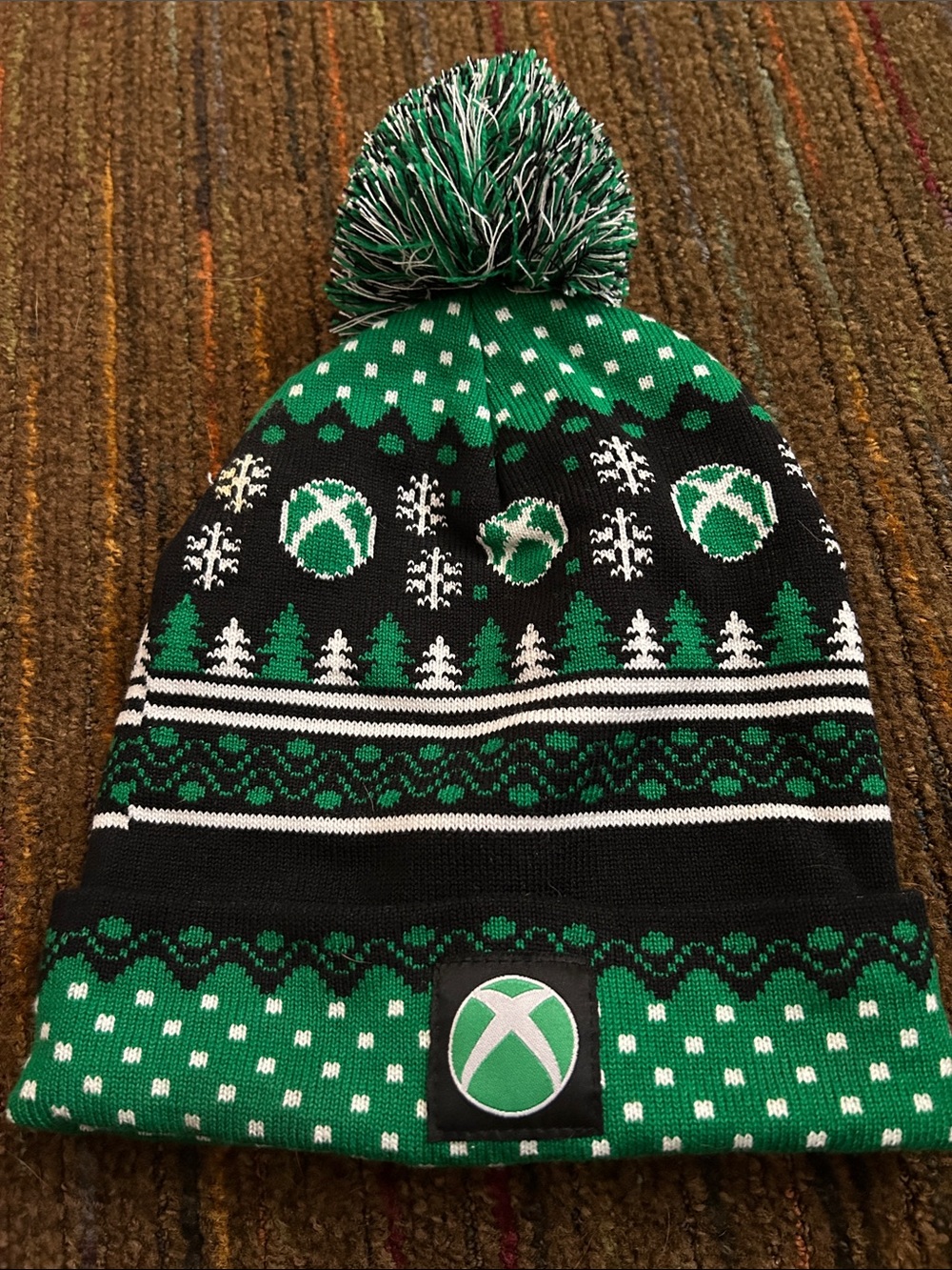 Xbox Special Edition Holiday Green & Black Fair Isle Pom Beanie
